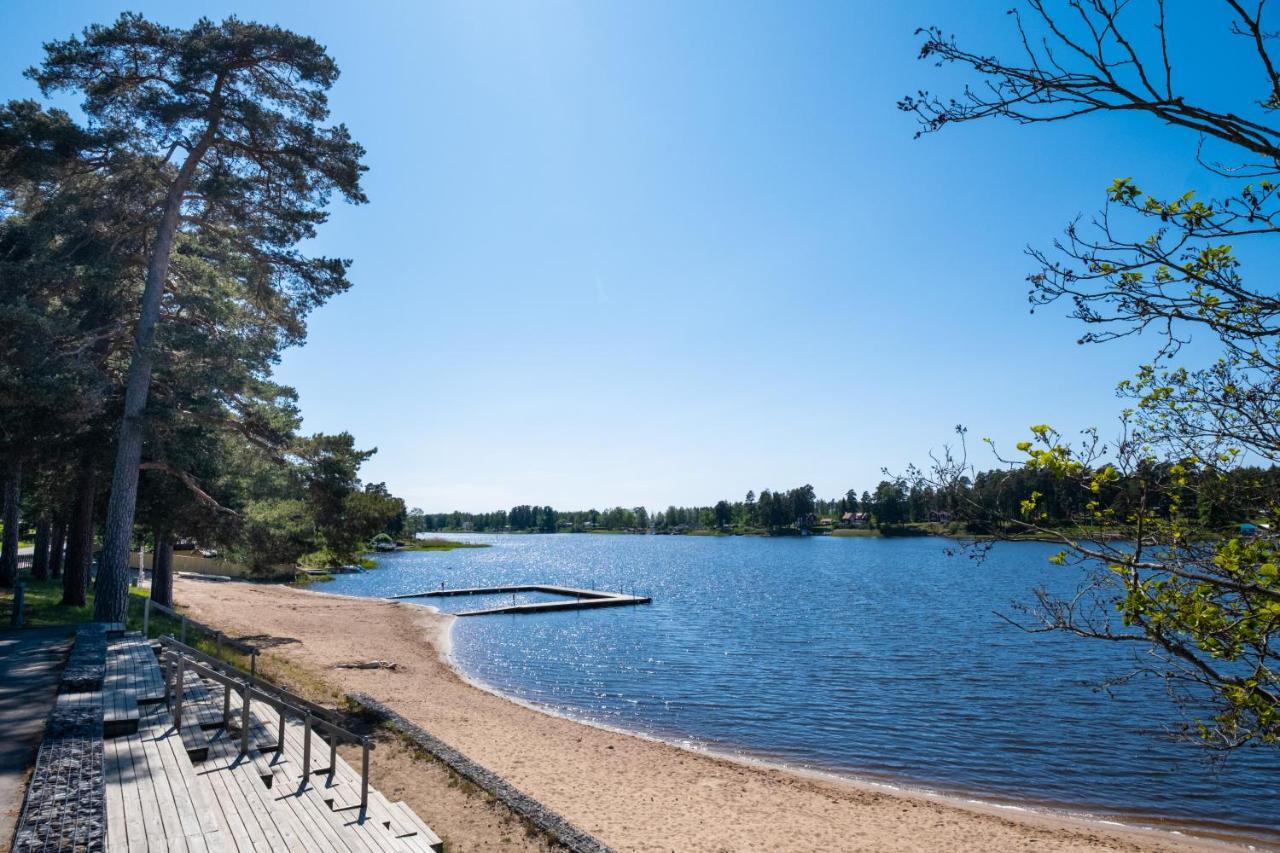 Krongarden Vandrarhem Kristinehamn Exterior photo