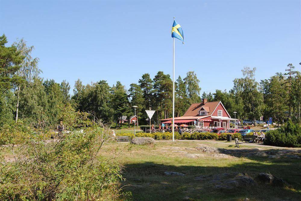 Krongarden Vandrarhem Kristinehamn Exterior photo